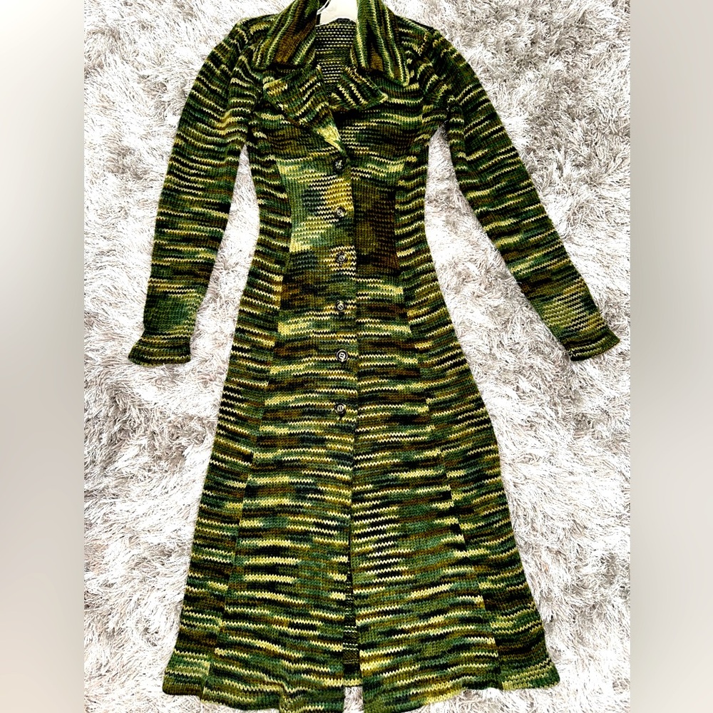 Betsey Johnson VINTAGE camouflage sweater coat! Women’s size Small💐💕💐